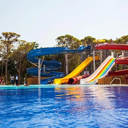 Hotel Salamina Hotel By Holidaykeys